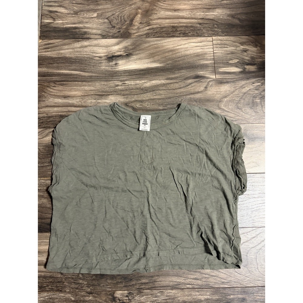 We The Free Women's Boxy Green Crop Tee T-shirt Size Small 679